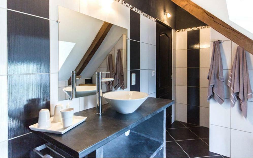 Chambres D'Hotes Dinan Trevron Экстерьер фото
